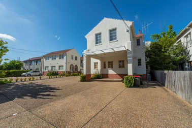 1/15 Murray Crescent Griffith ACT 2603 - Image 2