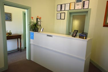 483 Macauley Street Albury NSW 2640 - Image 2