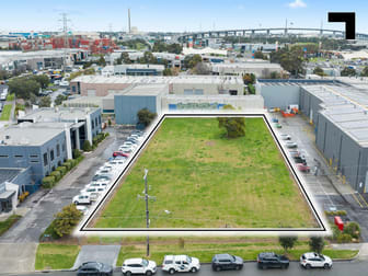 101 Salmon Street Port Melbourne VIC 3207 - Image 2