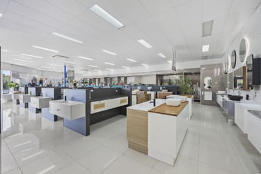 Shop 1/11 Gibson Road Noosaville QLD 4566 - Image 3