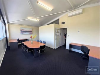First Floor/267 Ingham Road Garbutt QLD 4814 - Image 3