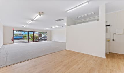 4/62 Main Street Pialba QLD 4655 - Image 2