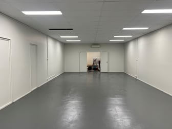 4/18 Central Court Hillcrest QLD 4118 - Image 2