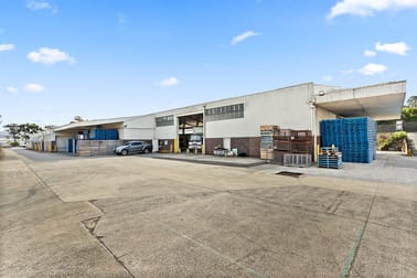 1/257 Princes Highway Unanderra NSW 2526 - Image 1