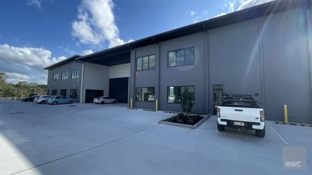 3/20 Prospect Place Park Ridge QLD 4125 - Image 2