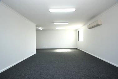 First Floor / 8 Garsed Street Bendigo VIC 3550 - Image 2