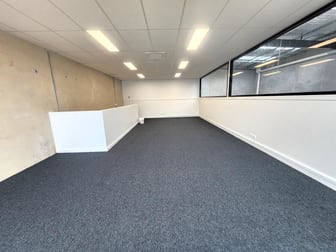 3/11-13 Burnett Street Somerton VIC 3062 - Image 3