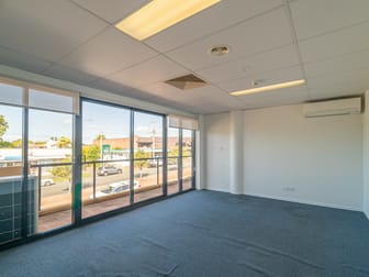 4A 227 Victoria Street Taree NSW 2430 - Image 3