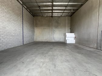 Unit 8/8 Beaconsfield Street Fyshwick ACT 2609 - Image 2