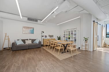 3.02/17 Randle Street Surry Hills NSW 2010 - Image 2