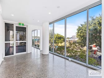 95 Linton Street Kangaroo Point QLD 4169 - Image 3
