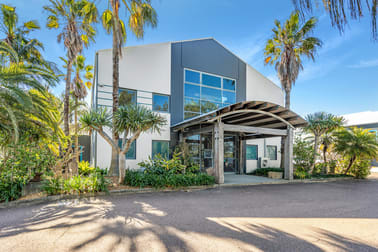 2 Seasands Drive Redhead NSW 2290 - Image 1
