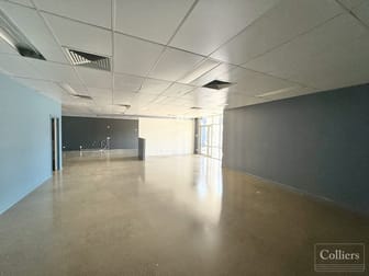 2/85-89 Bundock Street Belgian Gardens QLD 4810 - Image 2