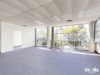 4/96 Manchester Road Mooroolbark VIC 3138 - Image 3