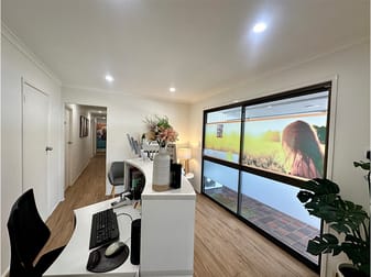 1/2168 Logan Road Upper Mount Gravatt QLD 4122 - Image 2