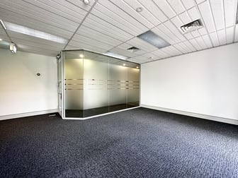 Level 3, 1 Hobart Place City ACT 2601 - Image 2