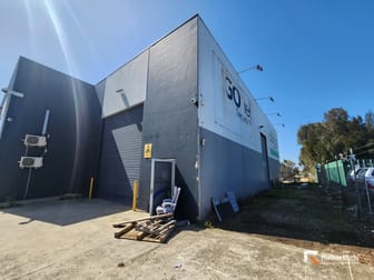 Click to view all images 8/3-4 Desire Place Hoppers Crossing VIC 3029 - Image 2