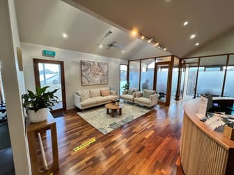 4/50 Hitchcock Ave Barwon Heads VIC 3227 - Image 1