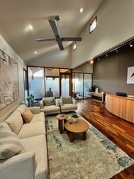 4/50 Hitchcock Ave Barwon Heads VIC 3227 - Image 2
