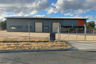 34 Moore Street Robinvale VIC 3549 - Image 2