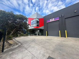 1/17 Churchill Street Williamstown VIC 3016 - Image 2