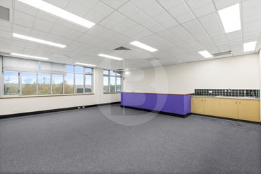 Click to view all images 18/1 TALAVERA ROAD Macquarie Park NSW 2113 - Image 3