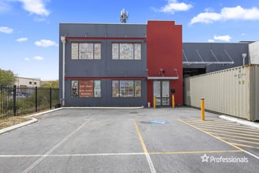 204 Beringarra Avenue Malaga WA 6090 - Image 3