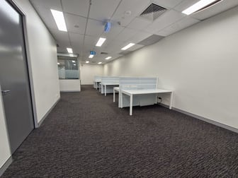 Click to view all images Level 1, Office 1/93 Goondoon Street Gladstone QLD 4680 - Image 3