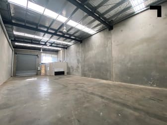 92 Davies Avenue Sunshine North VIC 3020 - Image 2