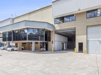 5/6 Gladstone Road Castle Hill NSW 2154 - Image 1