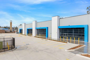 Click to view all images 302 Wianamatta Parkway Ropes Crossing NSW 2760 - Image 1