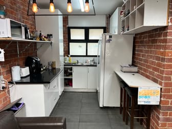 16 Tichborne Place South Melbourne VIC 3205 - Image 2