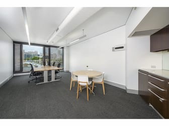 5.13/55 Miller Street Pyrmont NSW 2009 - Image 2