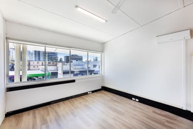 25/50 James Street Burleigh Heads QLD 4220 - Image 3