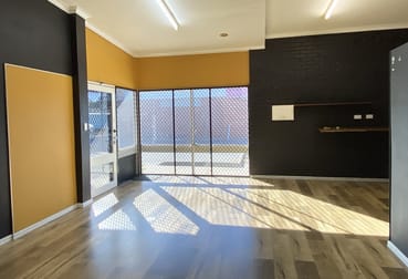 2/2300 Albany Highway Gosnells WA 6110 - Image 3