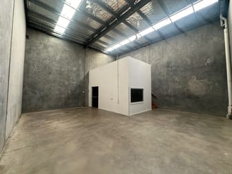 2/15 Nathan Drive Campbellfield VIC 3061 - Image 3