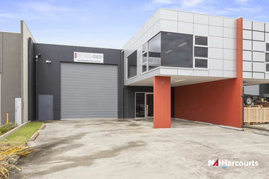 2/20 Tarkin Court Bell Park VIC 3215 - Image 1