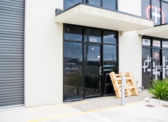 Unit 5, 5 Satu Way Mornington VIC 3931 - Image 1