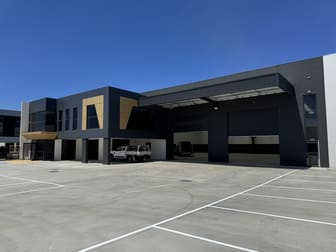 5 Eclipse Dr Mickleham VIC 3064 - Image 2