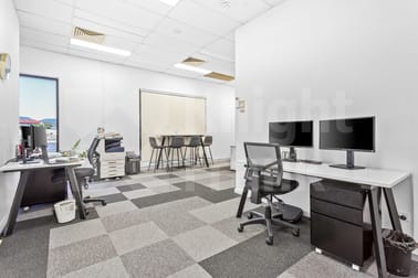 Unit 1A/235 Musgrave Street Berserker QLD 4701 - Image 2