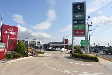 T4/217 Ingham Road West End QLD 4810 - Image 1