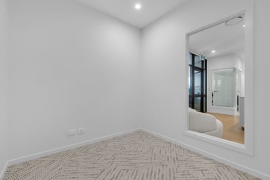 Part of Suite 15/113 Poinciana Avenue Tewantin QLD 4565 - Image 3
