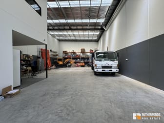 25 Jutland Way Epping VIC 3076 - Image 2
