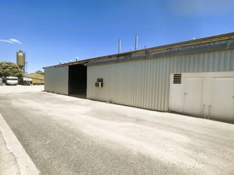 3/133 Karinie Street Swan Hill VIC 3585 - Image 3