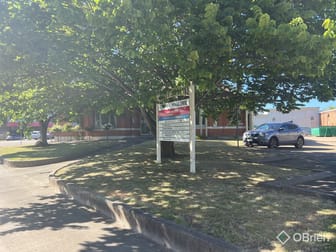 27 Riverine Street Bairnsdale VIC 3875 - Image 2