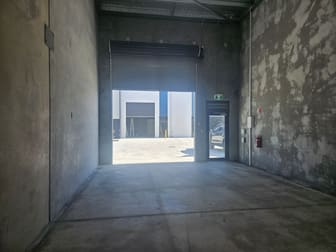 2/9 Deviation Way Neerabup WA 6031 - Image 2