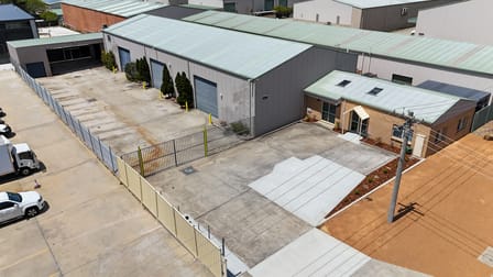 Whole Property/38 Raws Crescent Hume ACT 2620 - Image 3