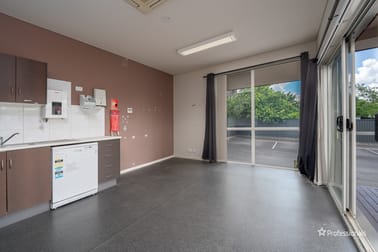213-215 Rusden Street Armidale NSW 2350 - Image 3
