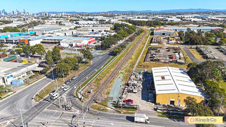 8 Sugarmill Road Pinkenba QLD 4008 - Image 2