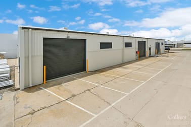 2/54 Keane Street Currajong QLD 4812 - Image 3